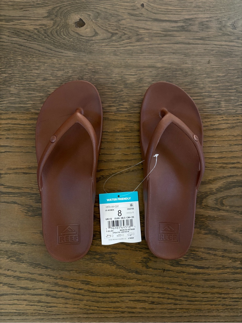 Reef Vista Vay-Cay Chocolate Flipflops - Picture 2 of 8
